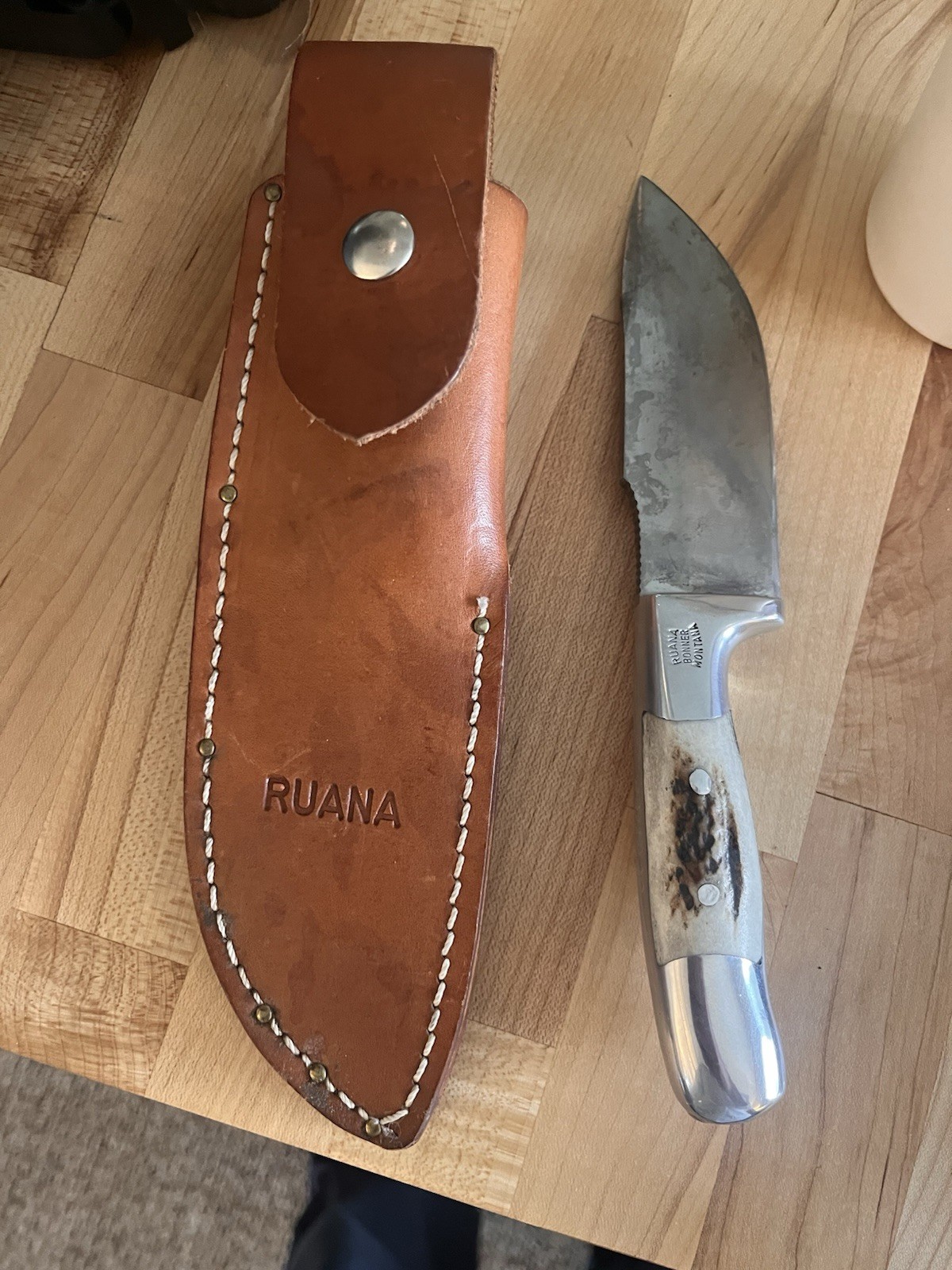 Ruana 28CD Skinner Knife – Stag Handle, “Bonner Montana”  Stamp, Original Sheath