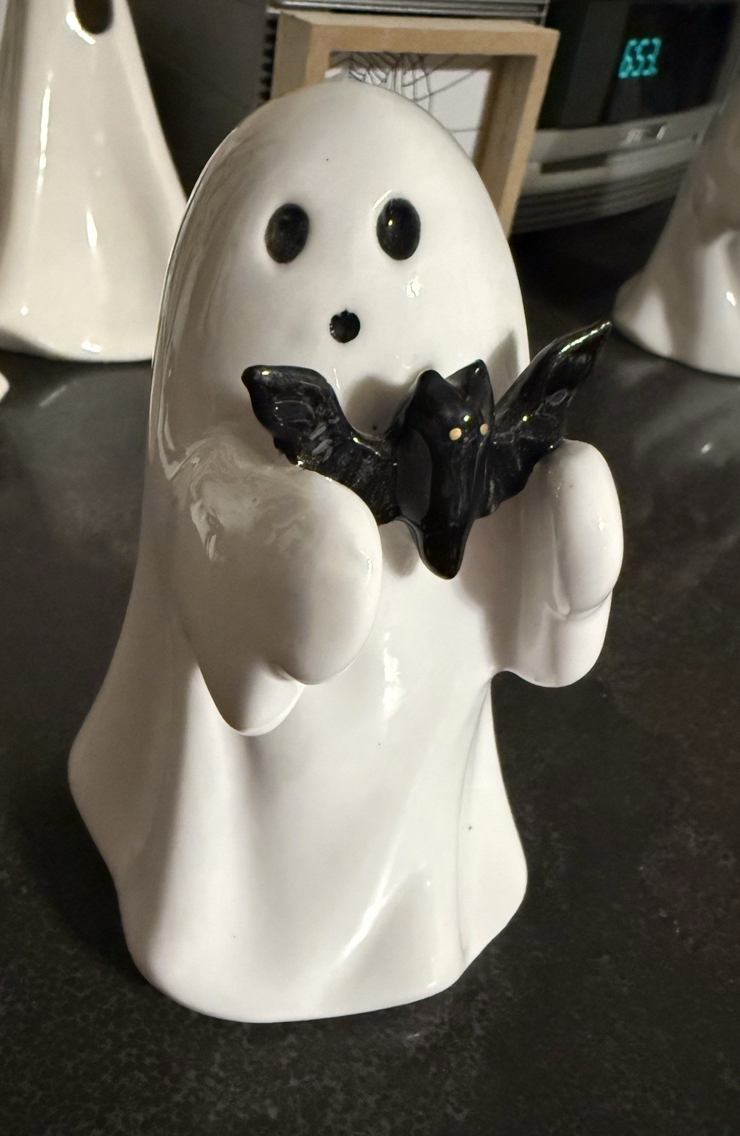Target Hyde & Eek 2024 Ceramic Ghost Bat Halloween Figure Authentic NEW