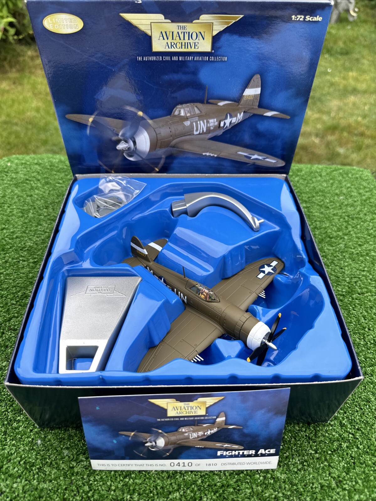 Corgi P-47D Thunderbolt - Captain Walker “Bud” Mahurin - Limited Edition US33815