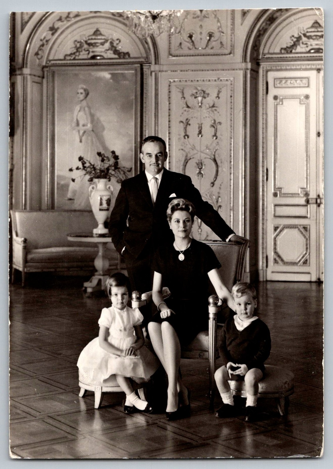 Postcard - Le Prince Rainier Iii, La Princesse Grace, Prince Albert, Caroline