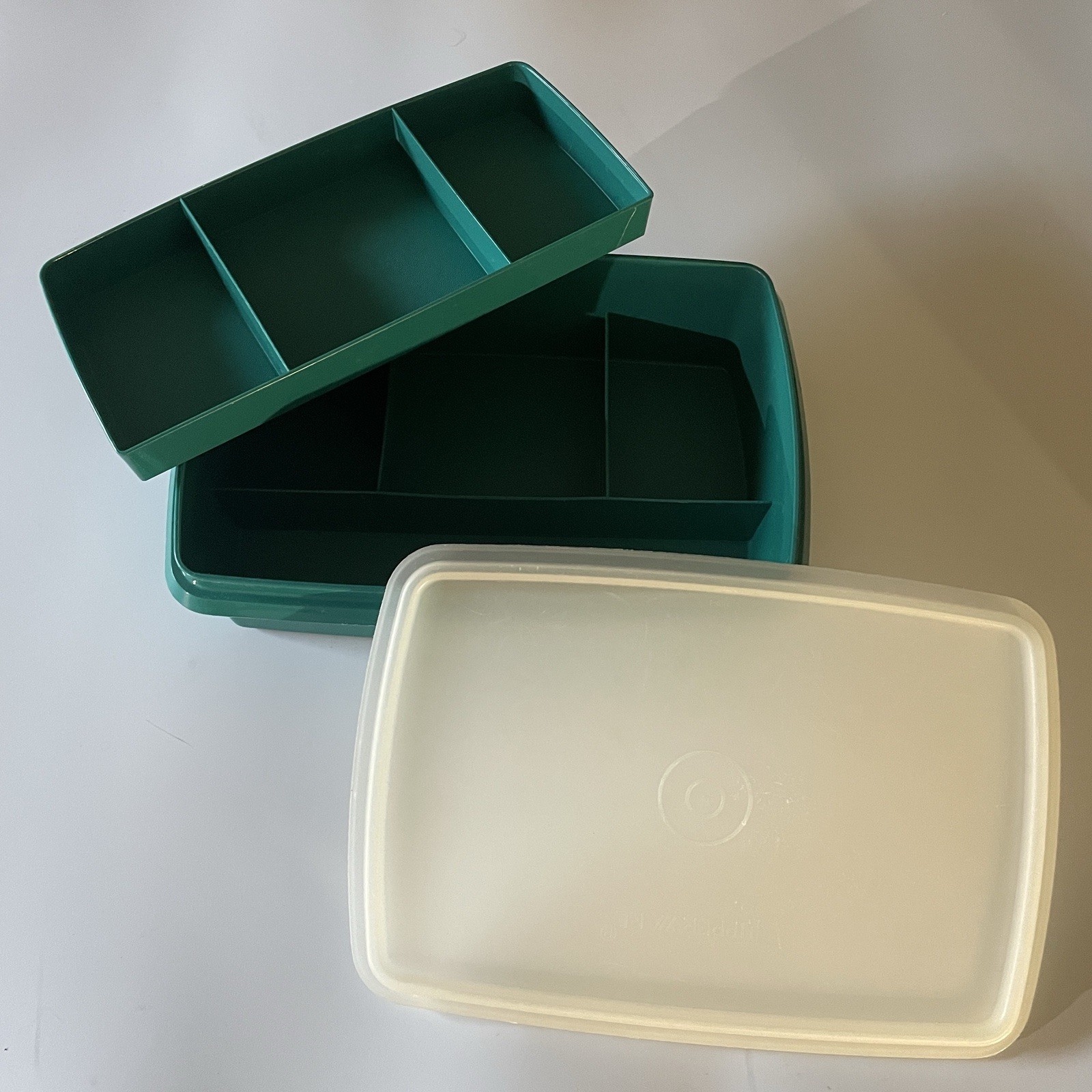 Vintage Tuppercraft Tupperware Stow N Go Container Craft Storage 767-2