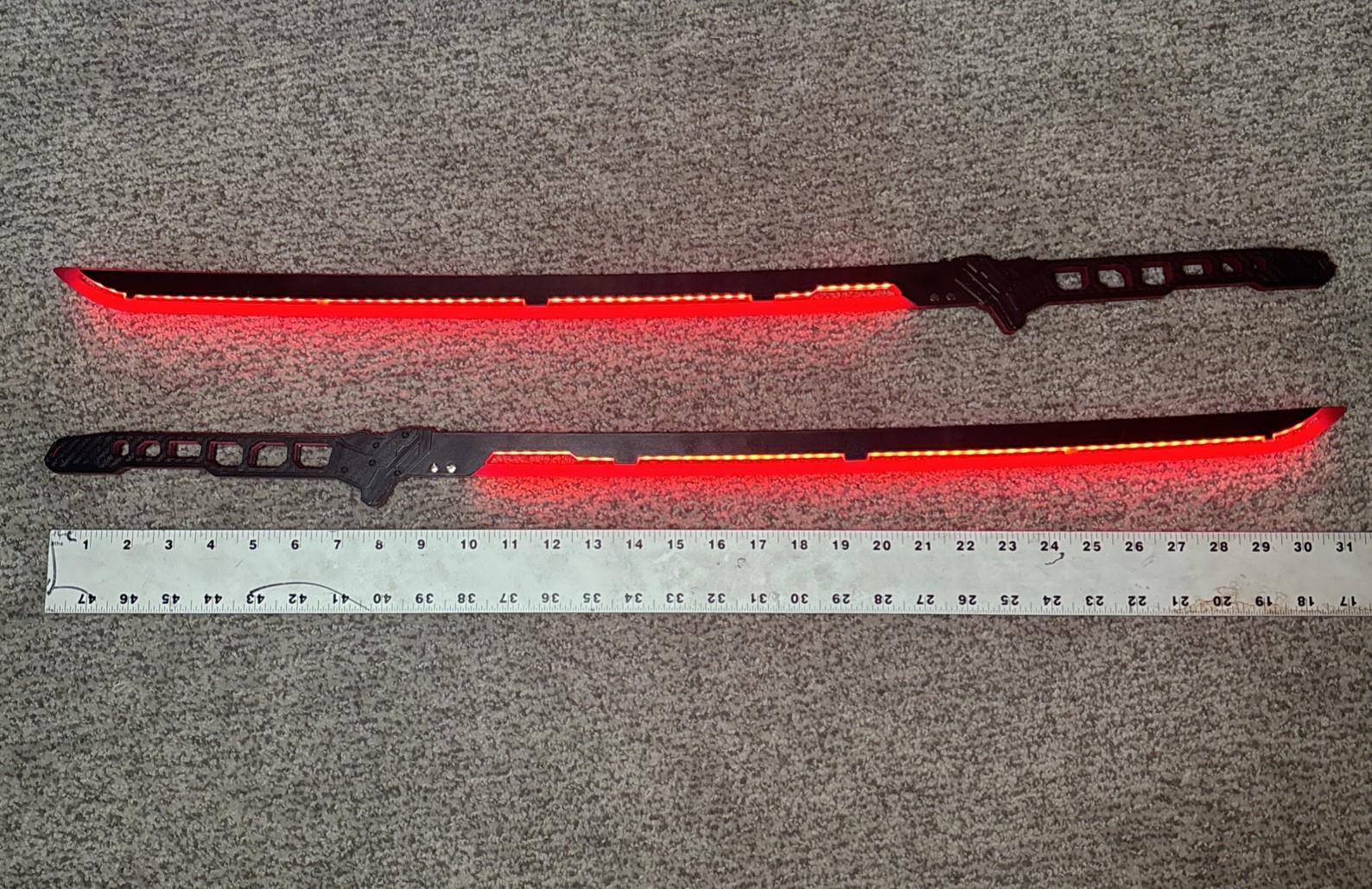 Pair of Cyberpunk 2077 Errata Thermal Katana LED Light Up Cosplay Prop Sword 31