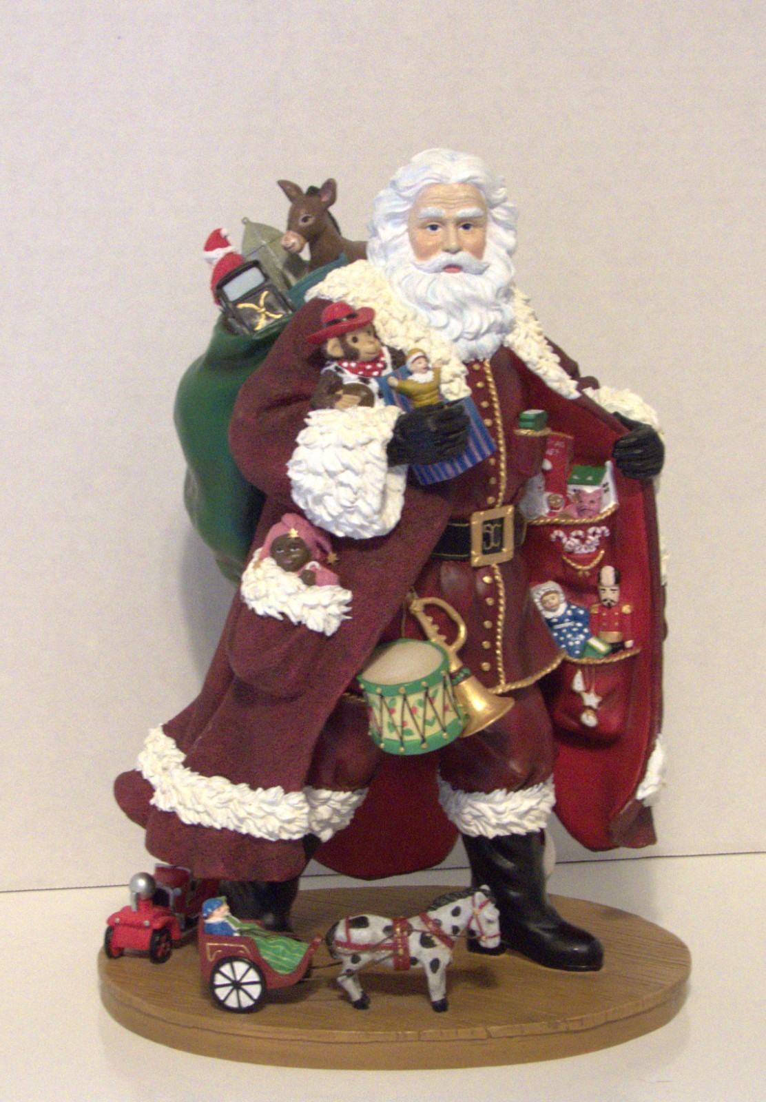 PIPKA SANTA - TOY SANTA - 2006 - item 13985  **Proceeds to Charity**