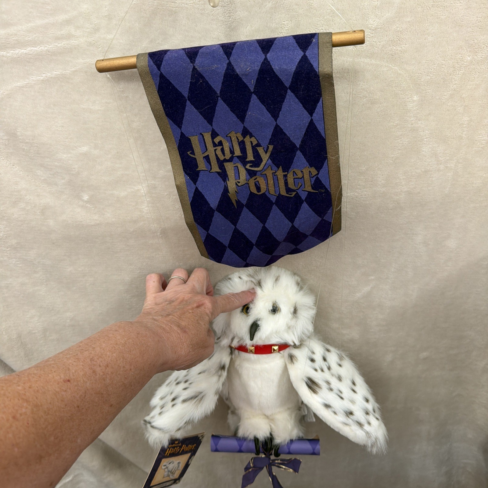 Vintage Harry Potter 2000 Hallmark Hedwig Owl And scroll Hanging Decor