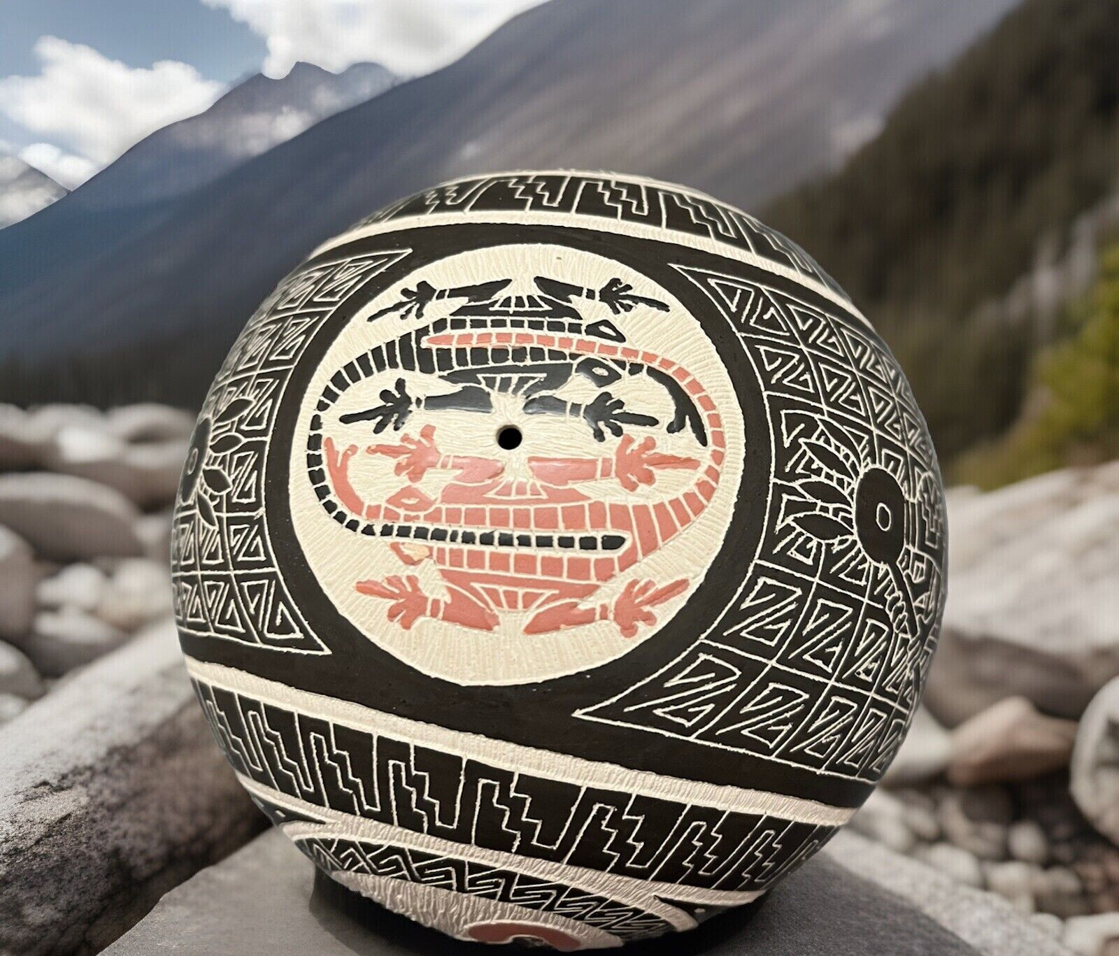 Mata Ortiz Pottery Seed Pot Efren Ledezma Storyteller Coyote Ram Kokopelli Gecko
