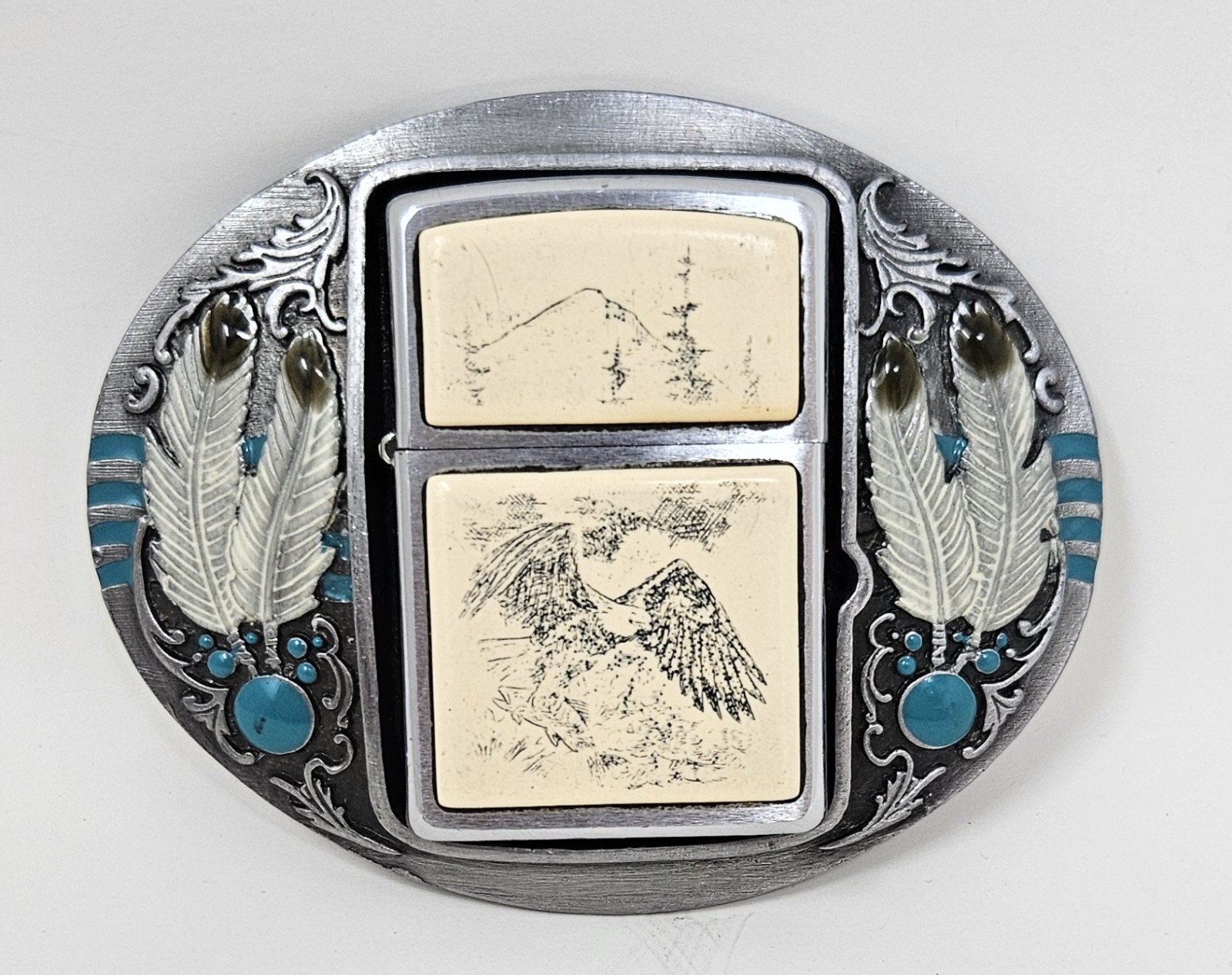 Vintage 1994 Siskiyou U-7 Lighter Belt Buckle Case with Eagle Scrimshaw Lighter