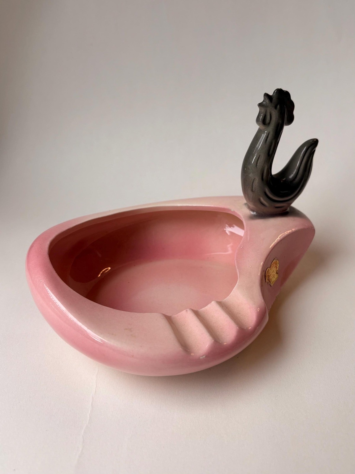 VINTAGE Royal Windsor Pink Rooster Ashtray, MCM Ceramic Tobaccoriana
