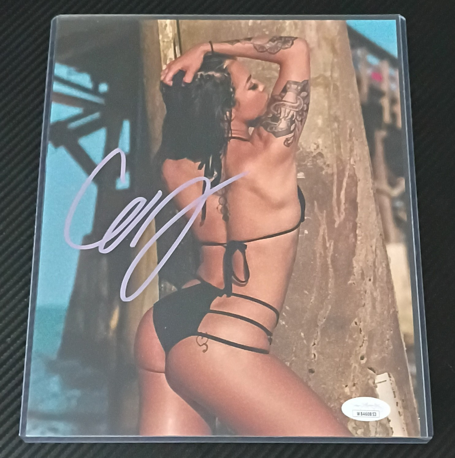 Cora Jade Signed Autographed Model Photo Glossy Print - Covered/Clothed