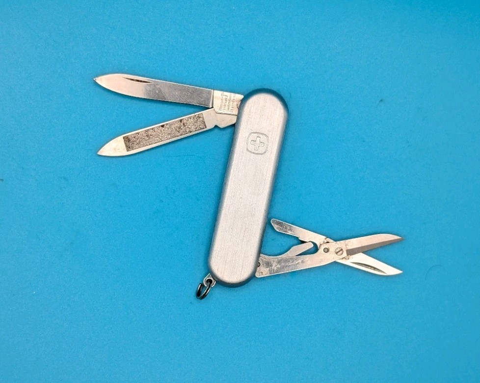 Wenger Esquire Stainless Swiss Army Knife Multi Tool