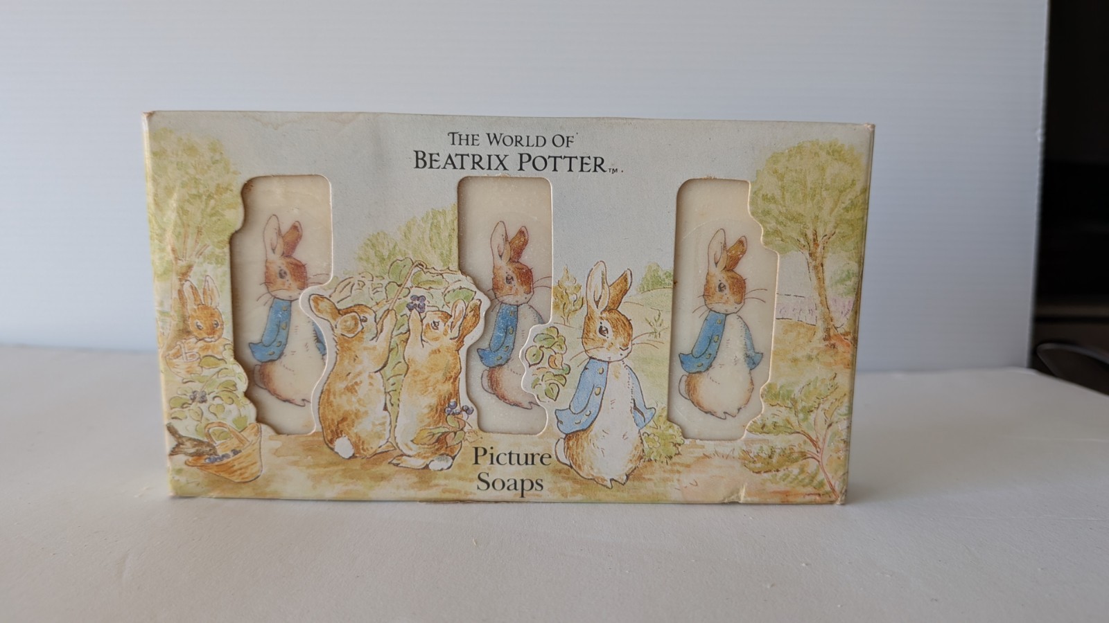 Vintage 1993 Beatrix Potter Peter Rabbit Picture Soaps Set of 3 Harrods UK
