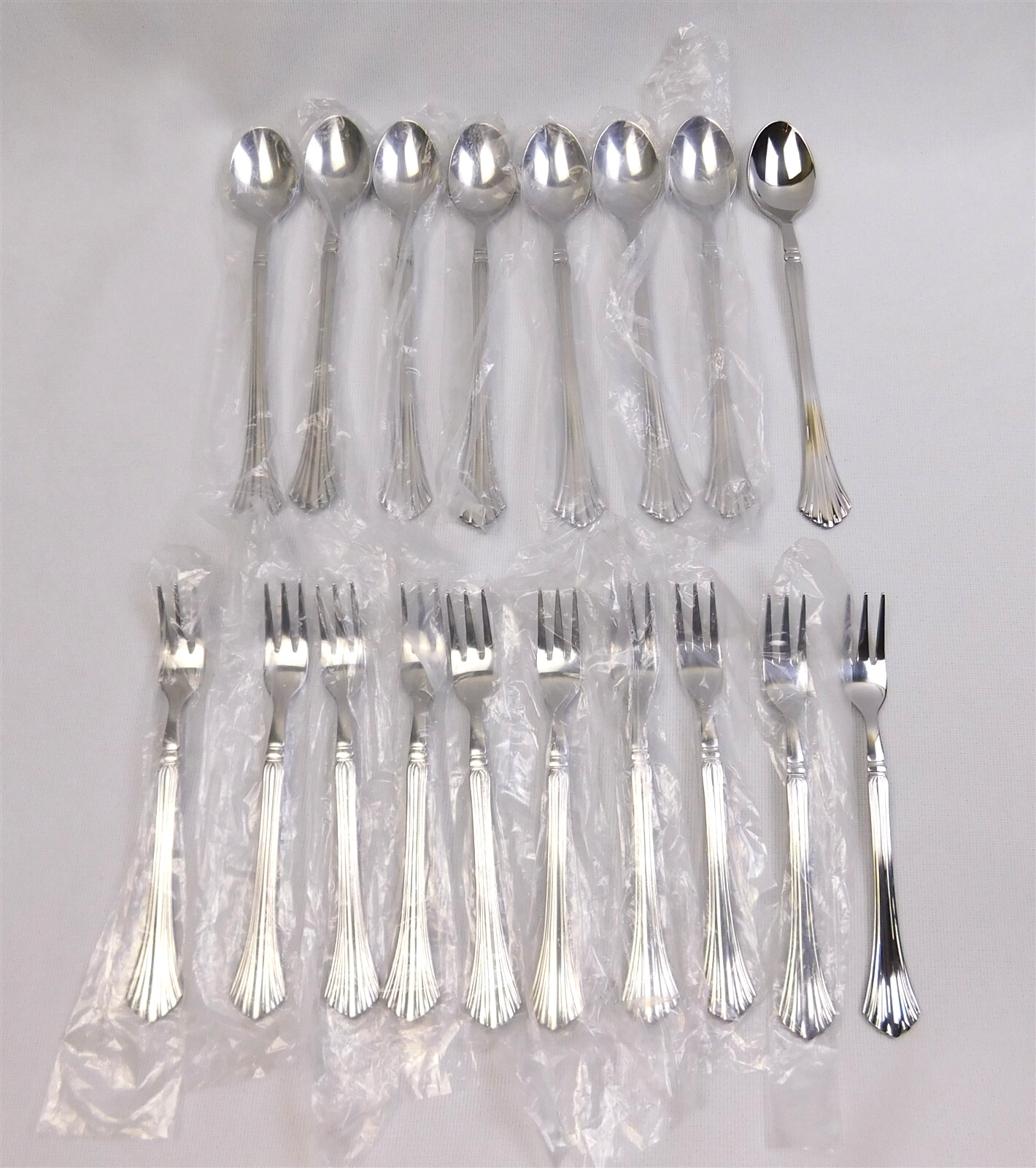 Set Of 18 Vintage Cambridge TRACY Stainless Cocktail Forks Iced Tea Spoons NOS