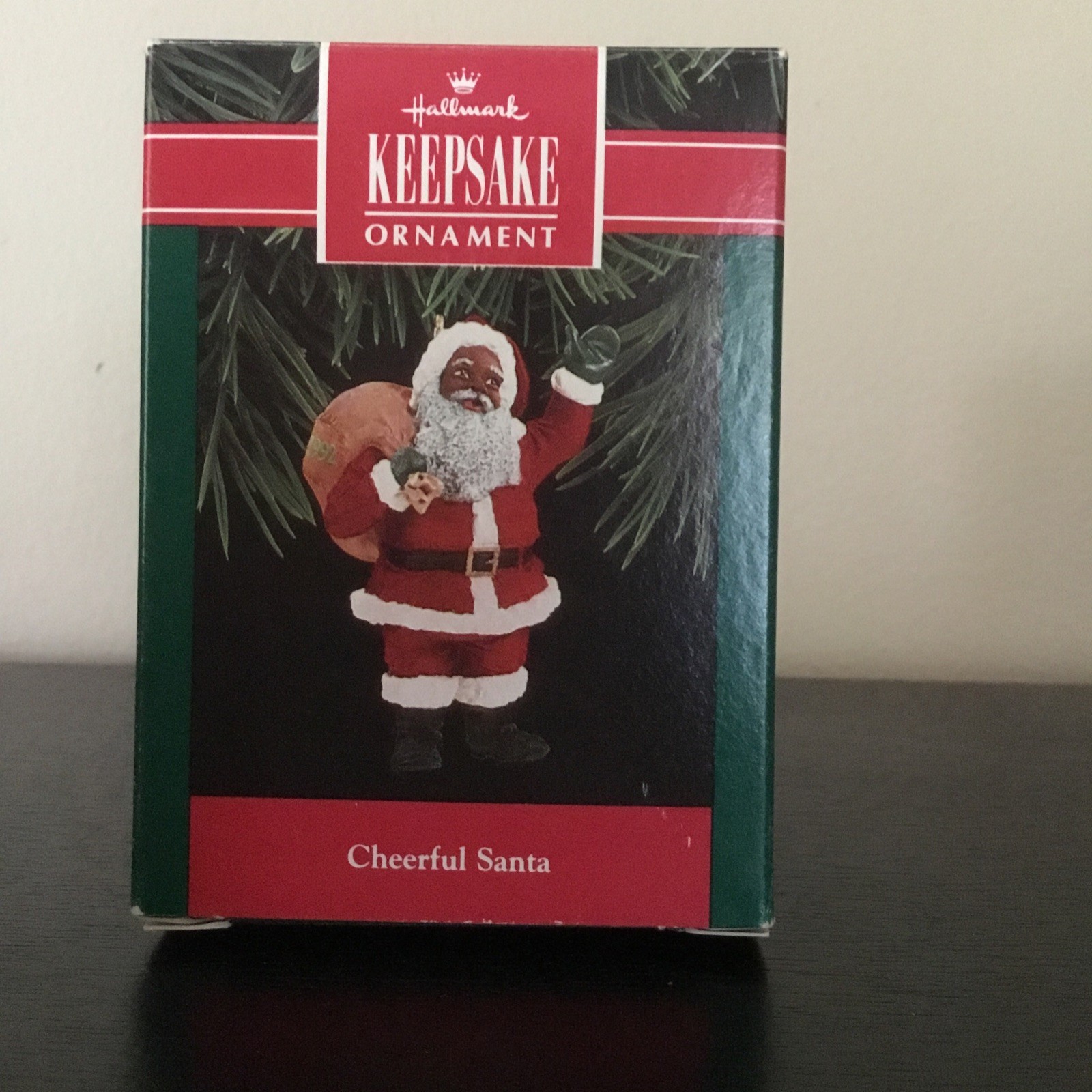 1992 VINTAGE HALLMARK ORNAMENT - CHEERFUL SANTA - NEW