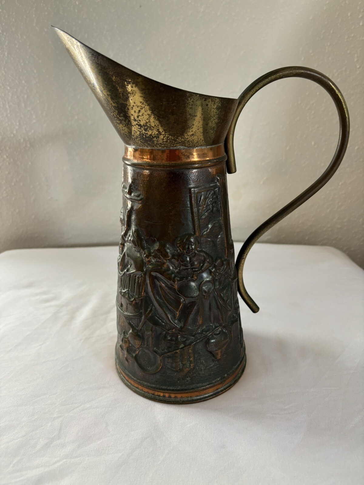 Beautiful Vintage Pub Scene 3D Embossed BRASS Copper Decorative Pitcher Jug 11in