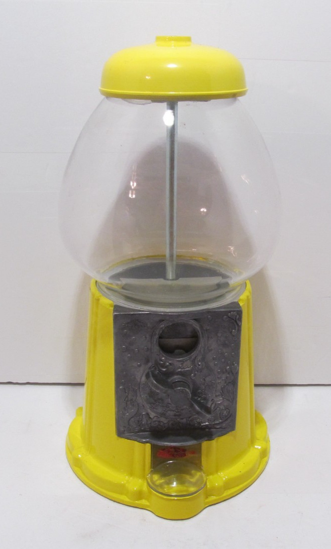 Vintage Carousel 1985 Yellow Coin Operated Gumball Machine No. 85-J5 Taiwan