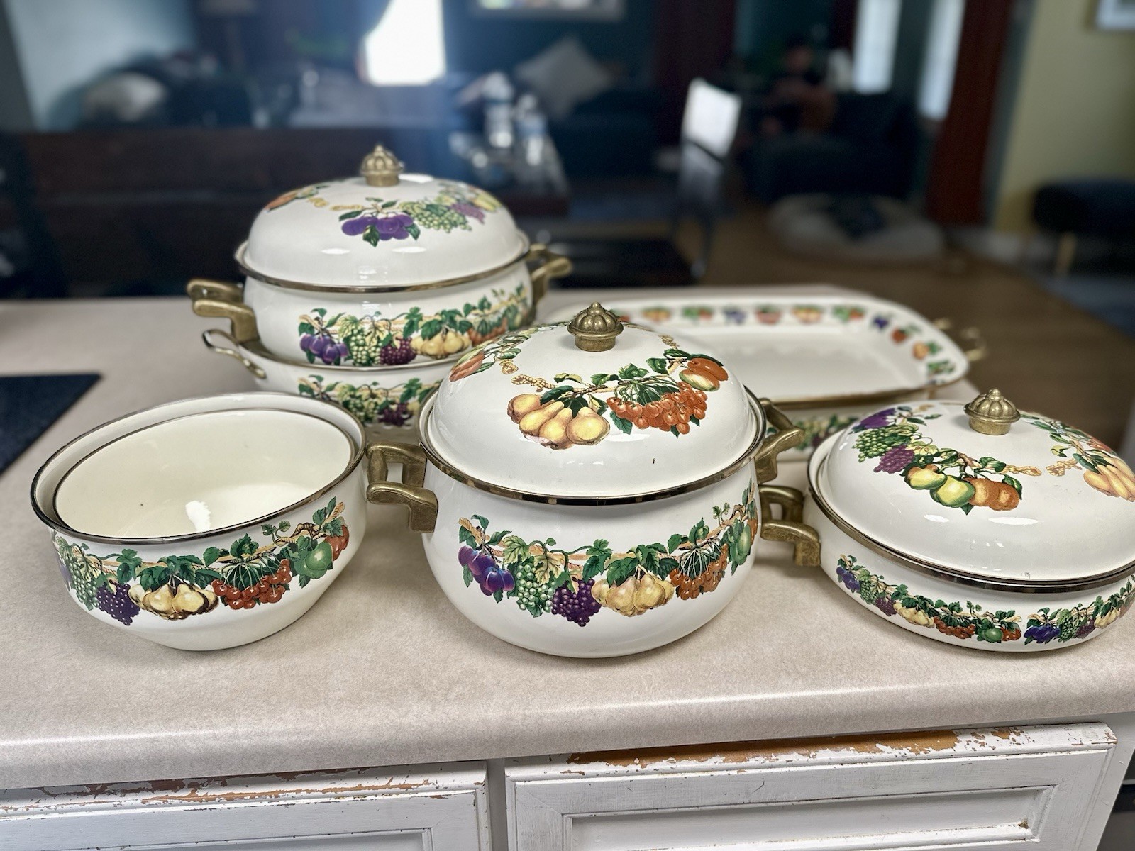 Vintage 11 pc set Tabletops Unlimited “Kensington Garden” RARE Cookware