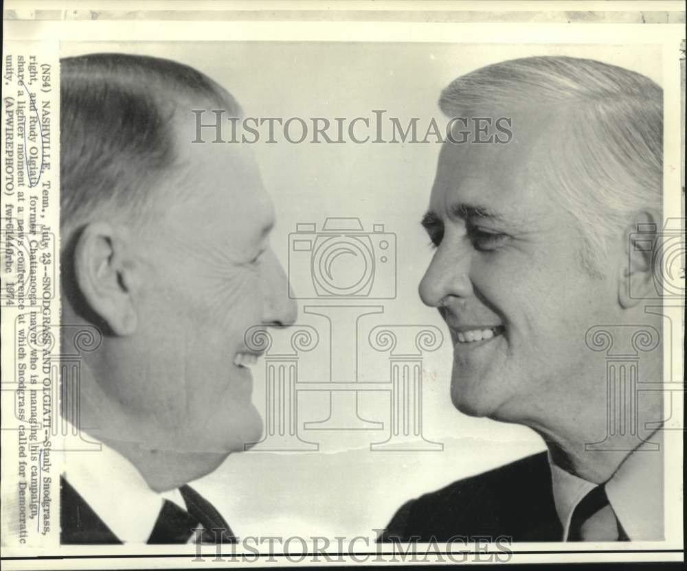 1974 Press Photo Stanly Snodgrass and Olgiati at Nashville news conference