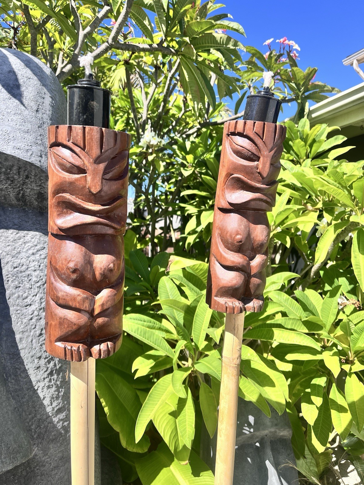 Set Of 2 Tiki Tiki Torches Classic Smokin' Tikis Hawaii Oceanic