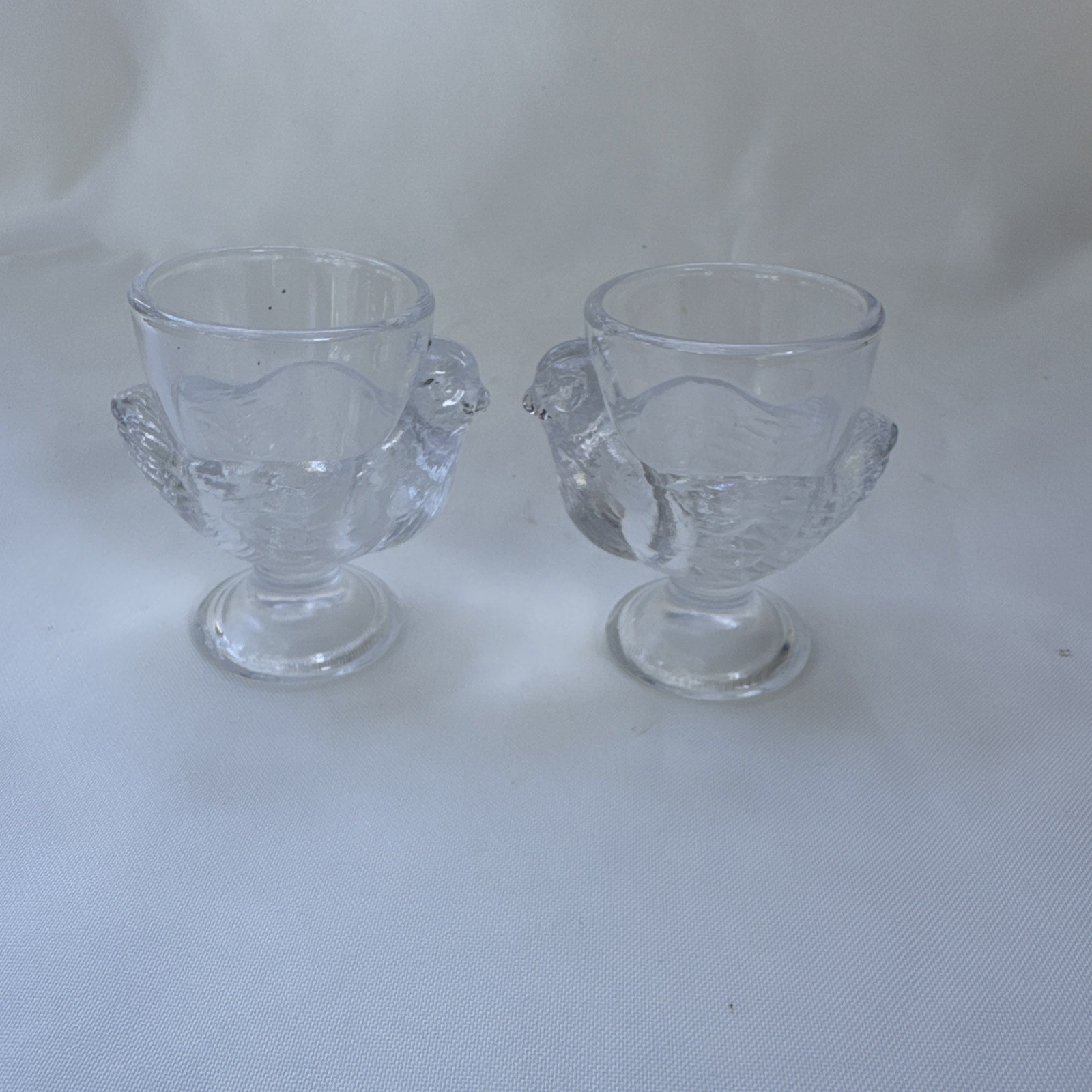 2 Vtg Luminarc France 2.75” Clear Glass Chicken Hen Egg Cups Holders