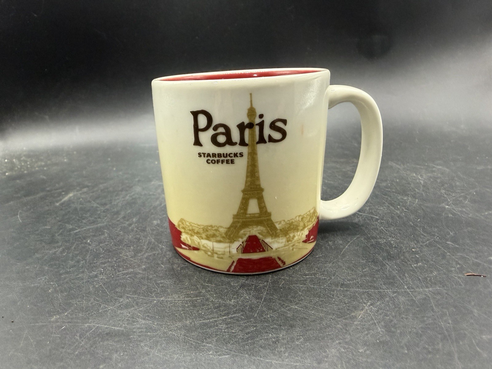 Starbucks 2013 Paris Coffee Cup Global Icon City Collector Series 160z.