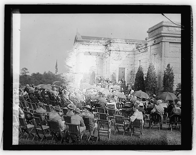 Photo:1929 Abbey Mausoleum Funeral Crowd Outdoors