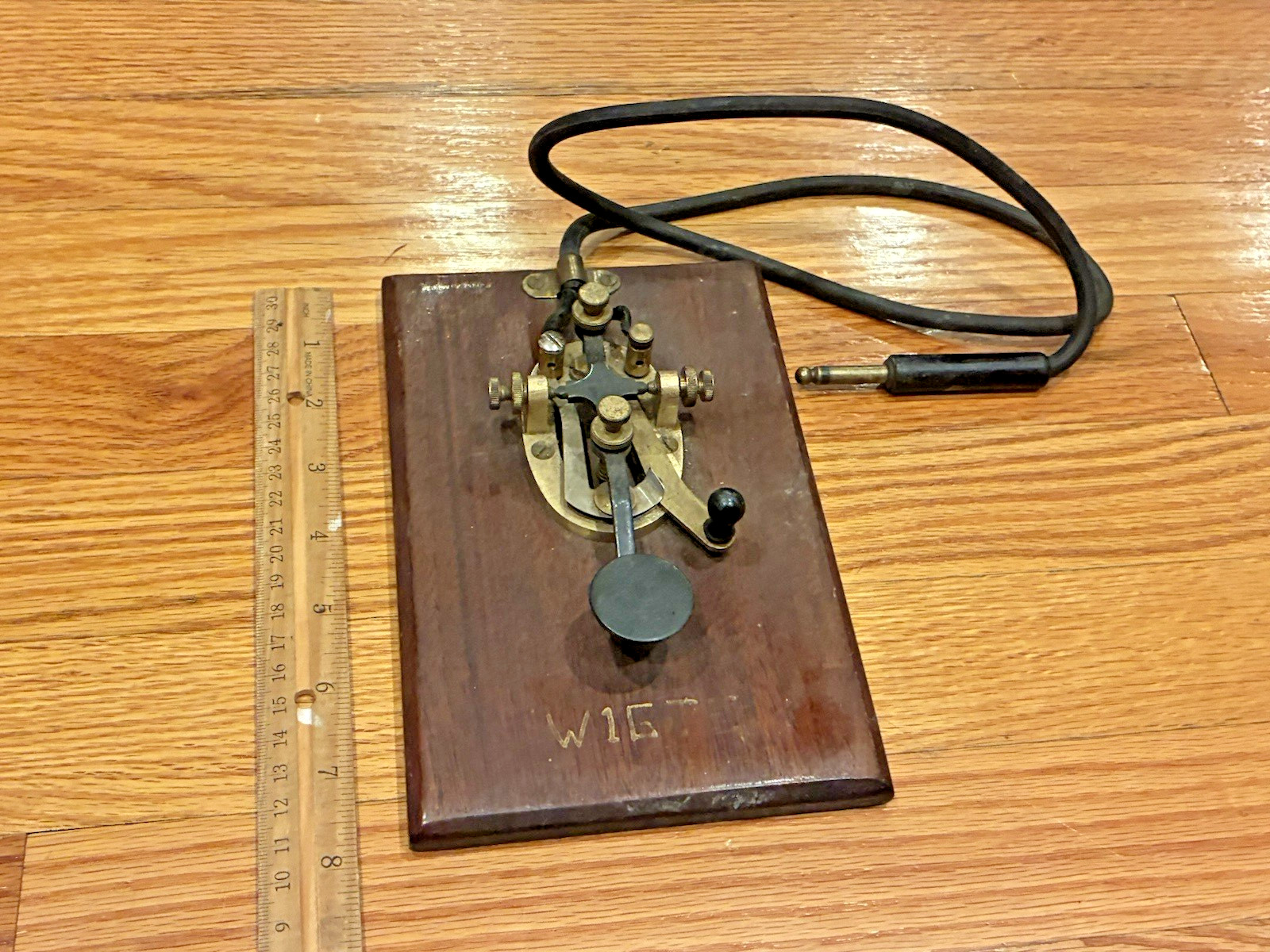 VINTAGE TELEGRAPH KEY - MORSE CODE RADIO KEY ON WOOD PLAQUE - LOOK