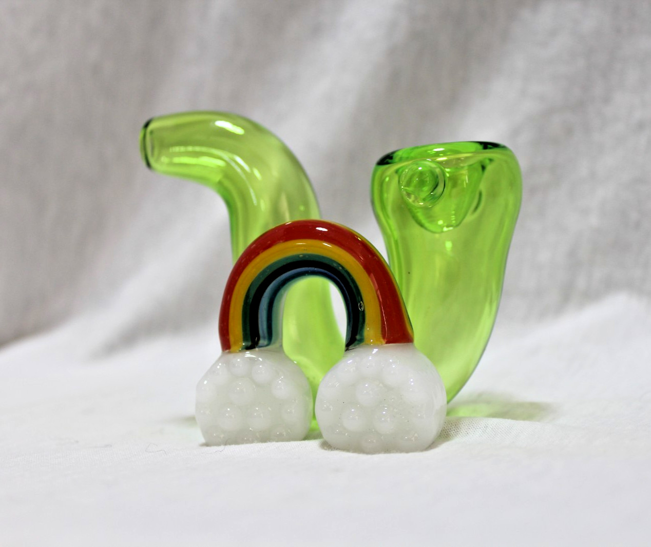 Rainbows Hand Pipe - Glass Rain \'n\'  BRAN NEW