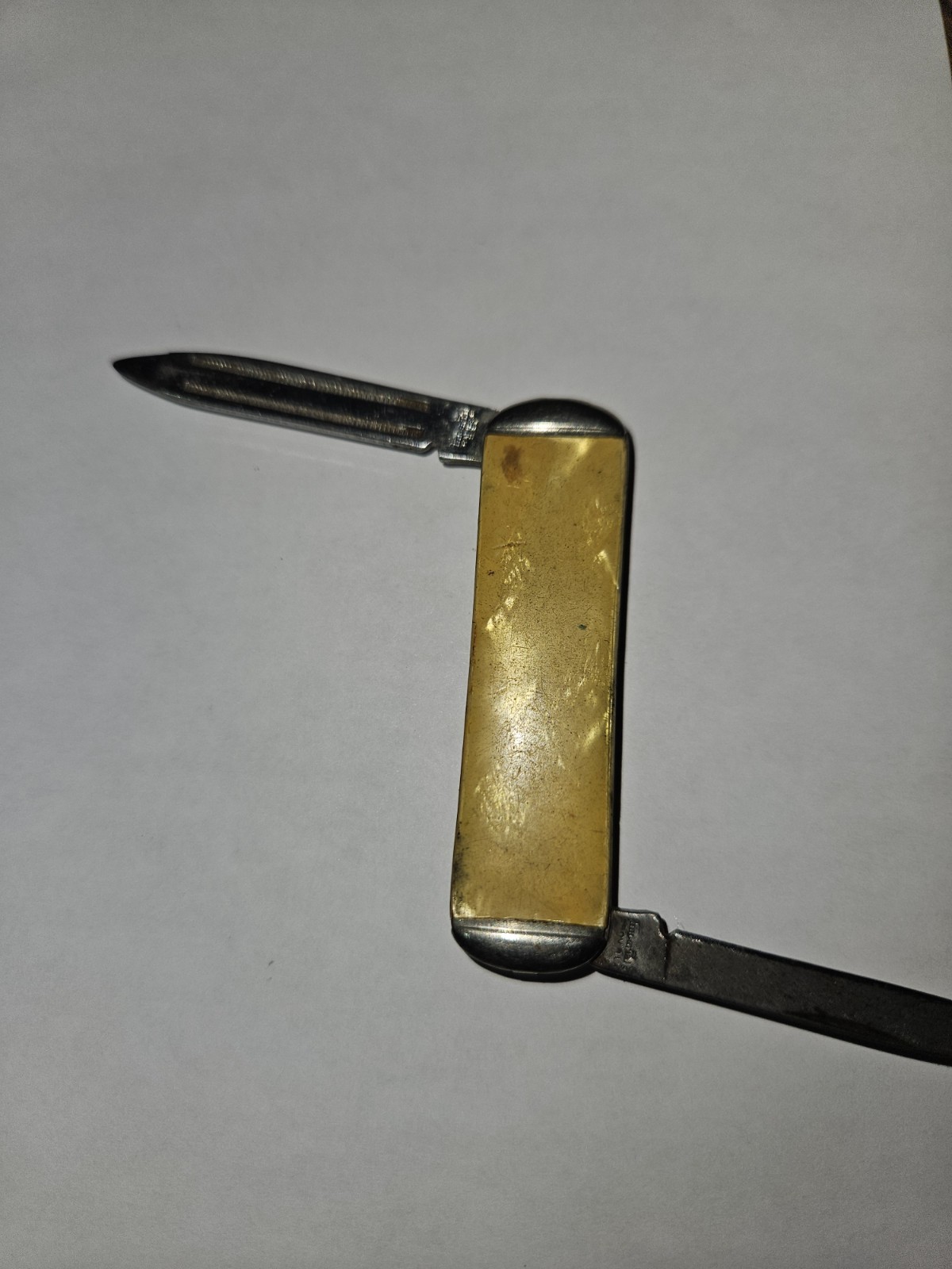 Vintage/  Antique  Imperial Pocket Knife.