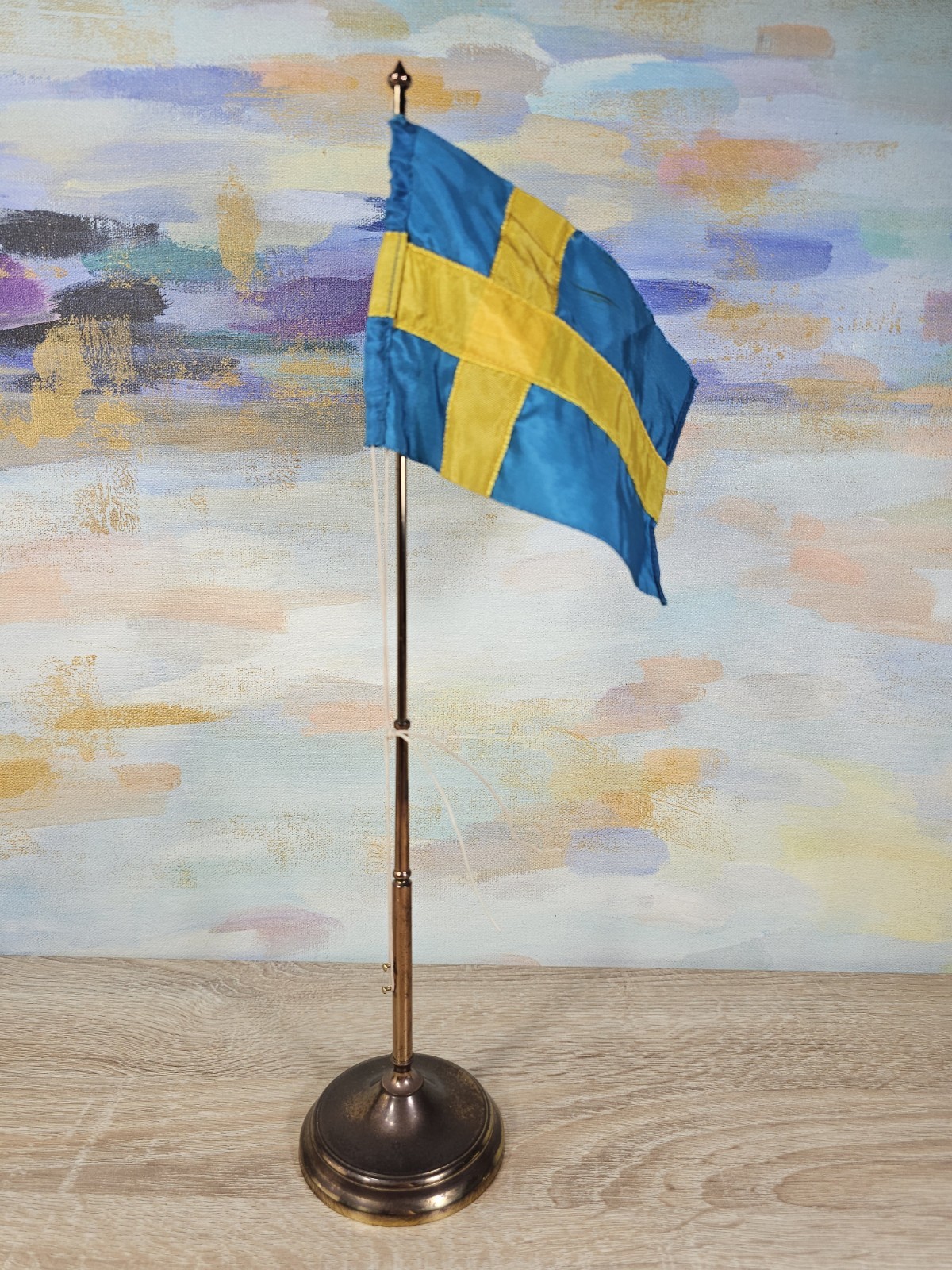 RARE Skultuna 1607 Swedish brass Table Desk Flag A11