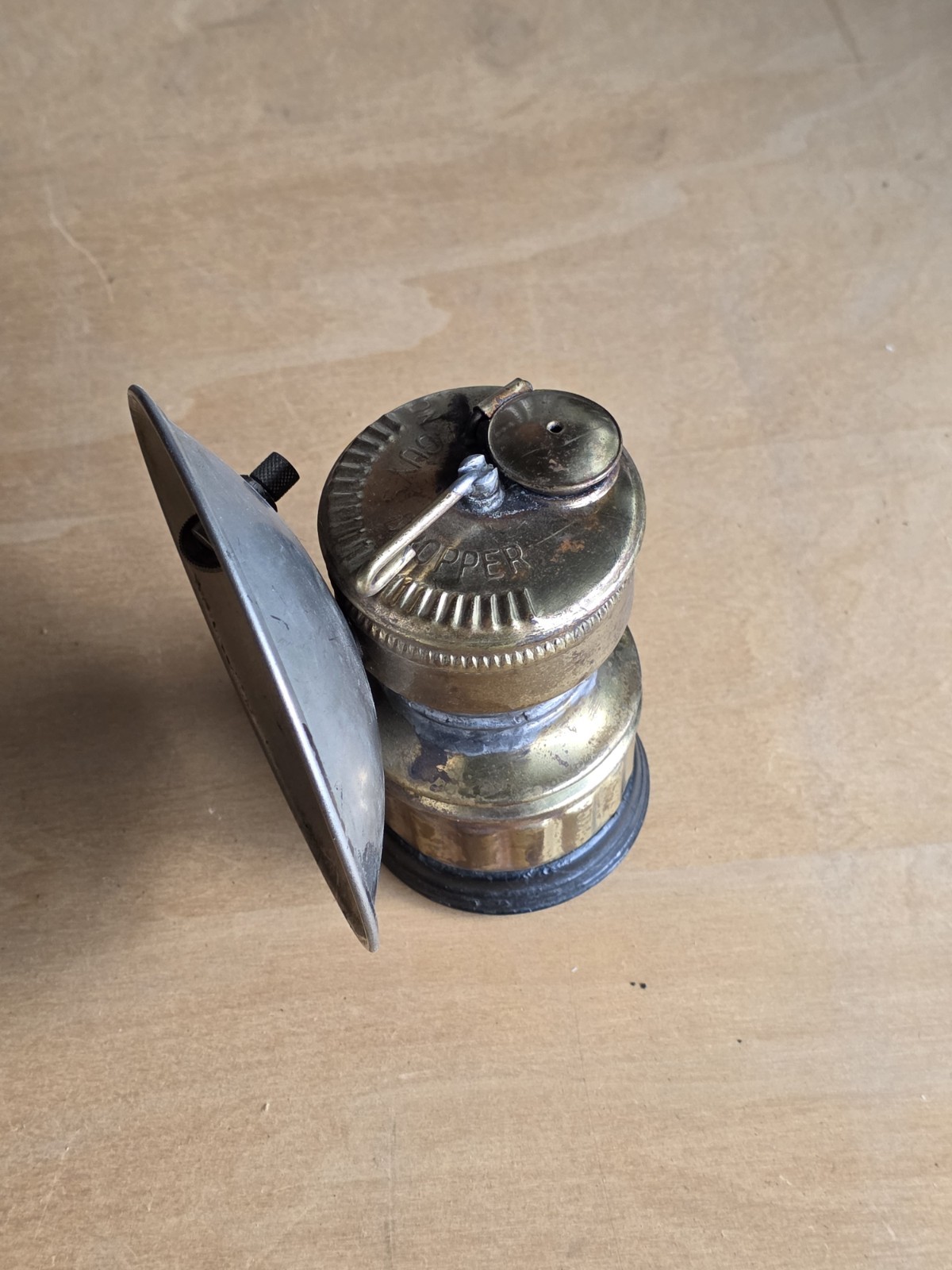 Vintage Guy's Dropper Carbide Miners Lamp Universal Lamp Co Brass Bumpergrip
