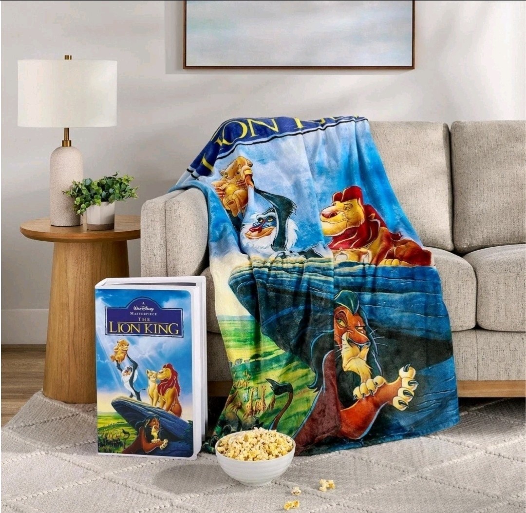 Disney The Lion King  Classic VHS Boxed Silk Touch Throw Blanket 50\