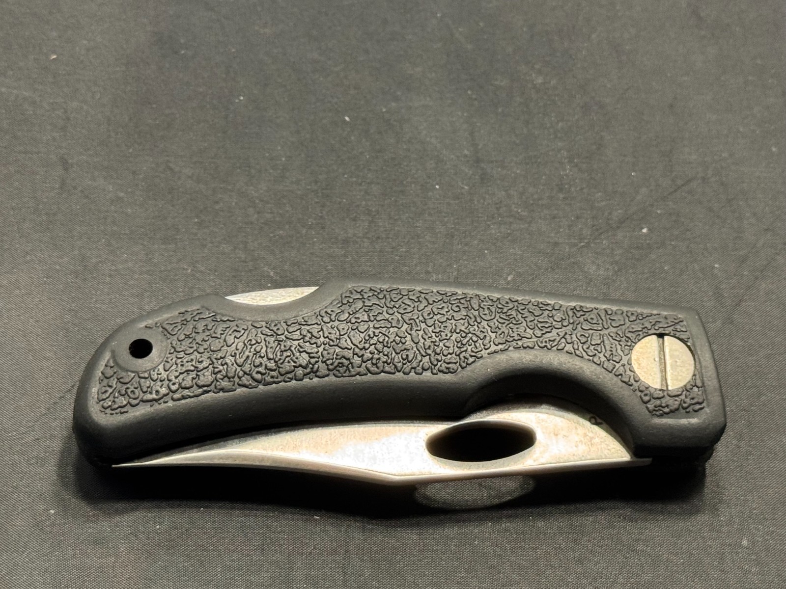 F-109 Vintage Camco Hunters Advantage PRC Large Lockback Folding Pocket Knife