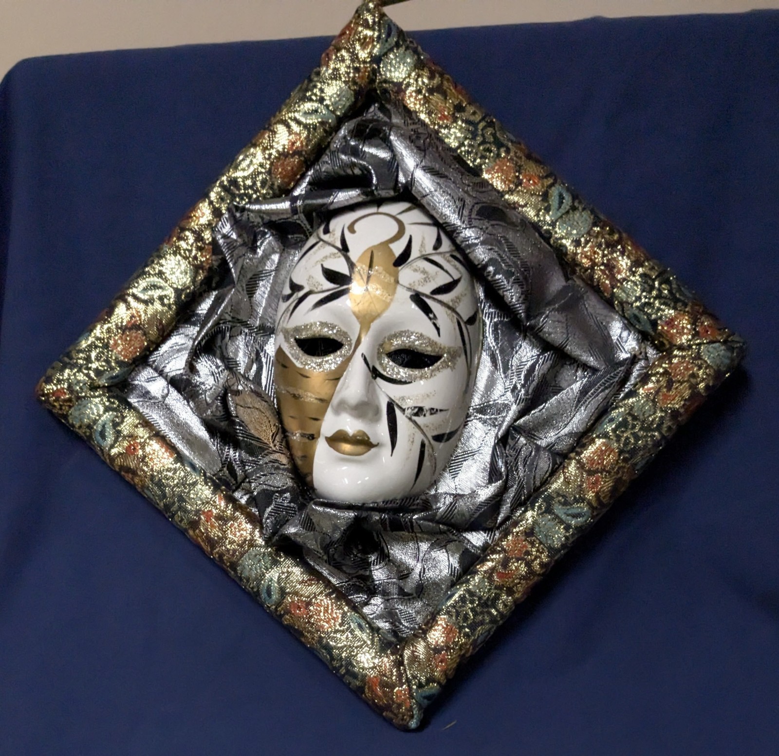 Handmade Abstract 3D Diamond-Shaped Fabric,Hand Painted Ceramic Mask