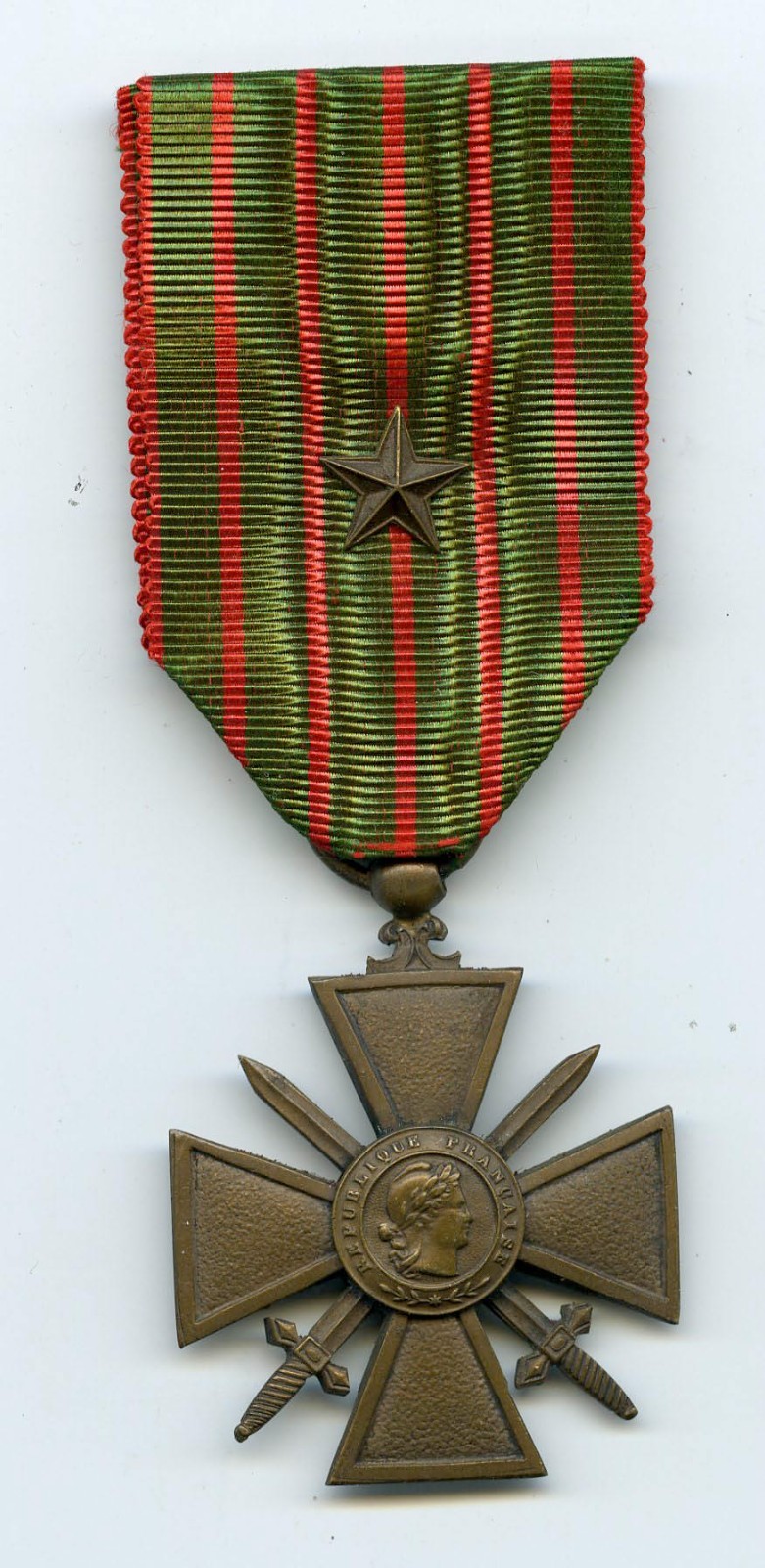 WWI FRANCE French CROIX DE GUERRE 1914-1918 War Medal Complete with Hanger