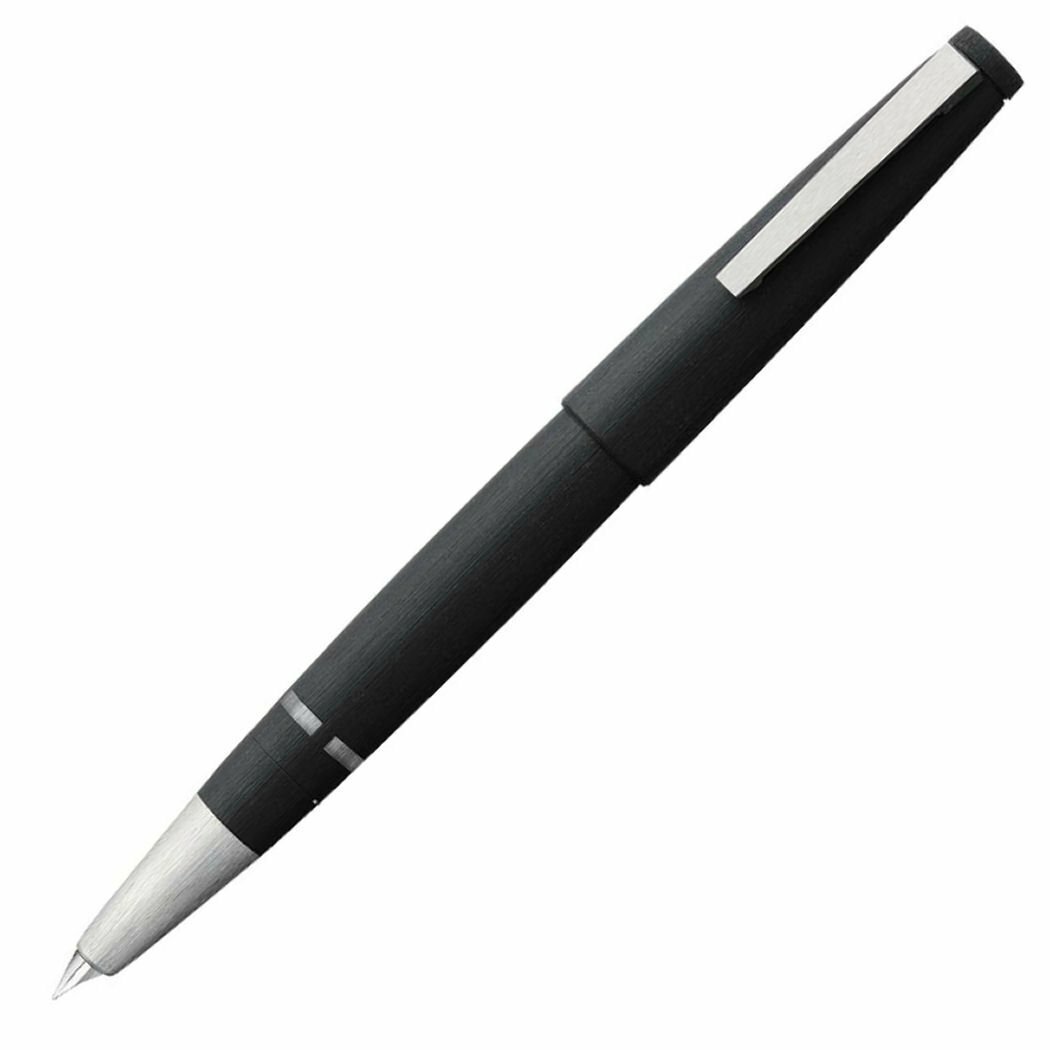 Lamy 2000 Fountain Pen in Black - 14K Gold Oblique Medium Point  NEW in box L01M