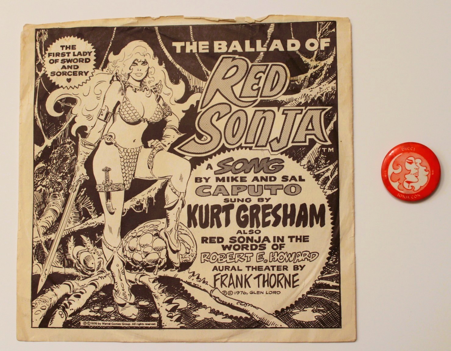 Rare 1976 Marvel Comics Sonjacon Red Sonja .45 Record + Button -  Marvelmania