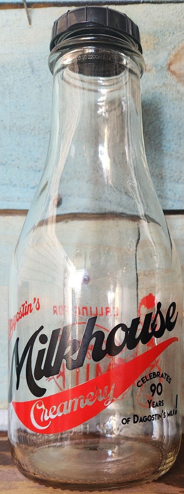 Dagostins Milkhouse Creamery 32 Oz Milk Bottle With Lid Drums, Pa