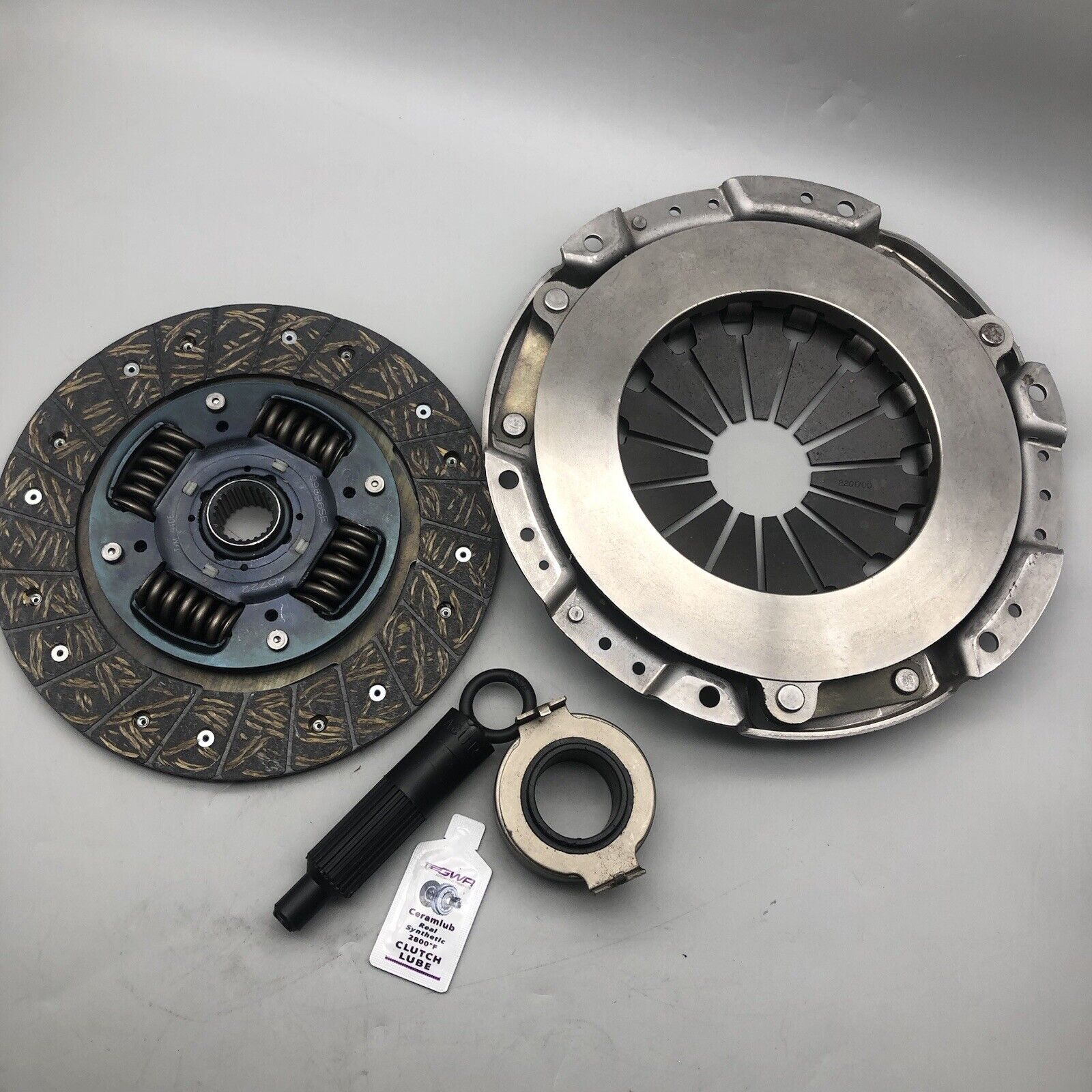 Clutch Kit unknown Compatible Selling for Parts please see photos *READ