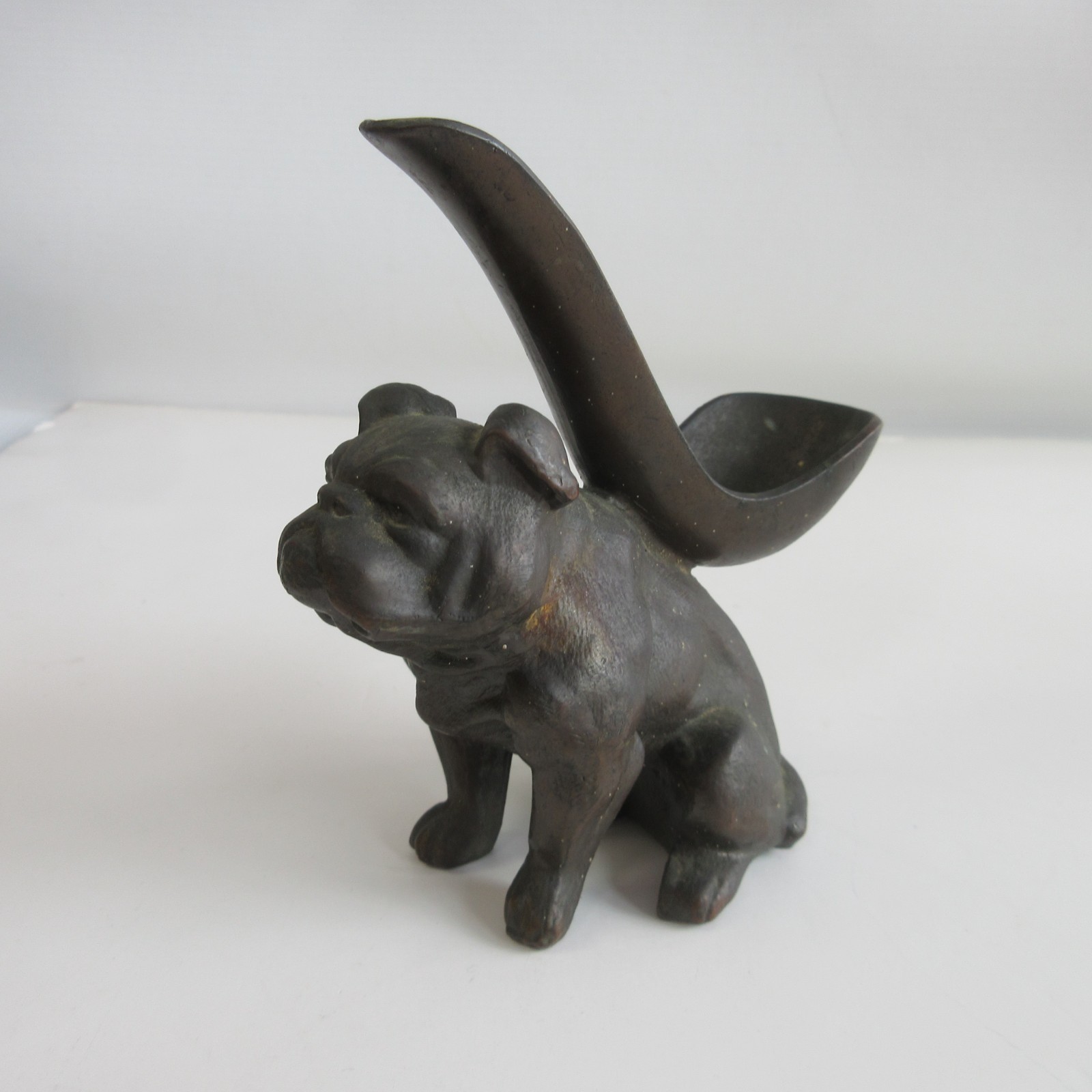 Antique Bulldog Pipe Smoking holder stand AMW Newark New Jersey bronze color