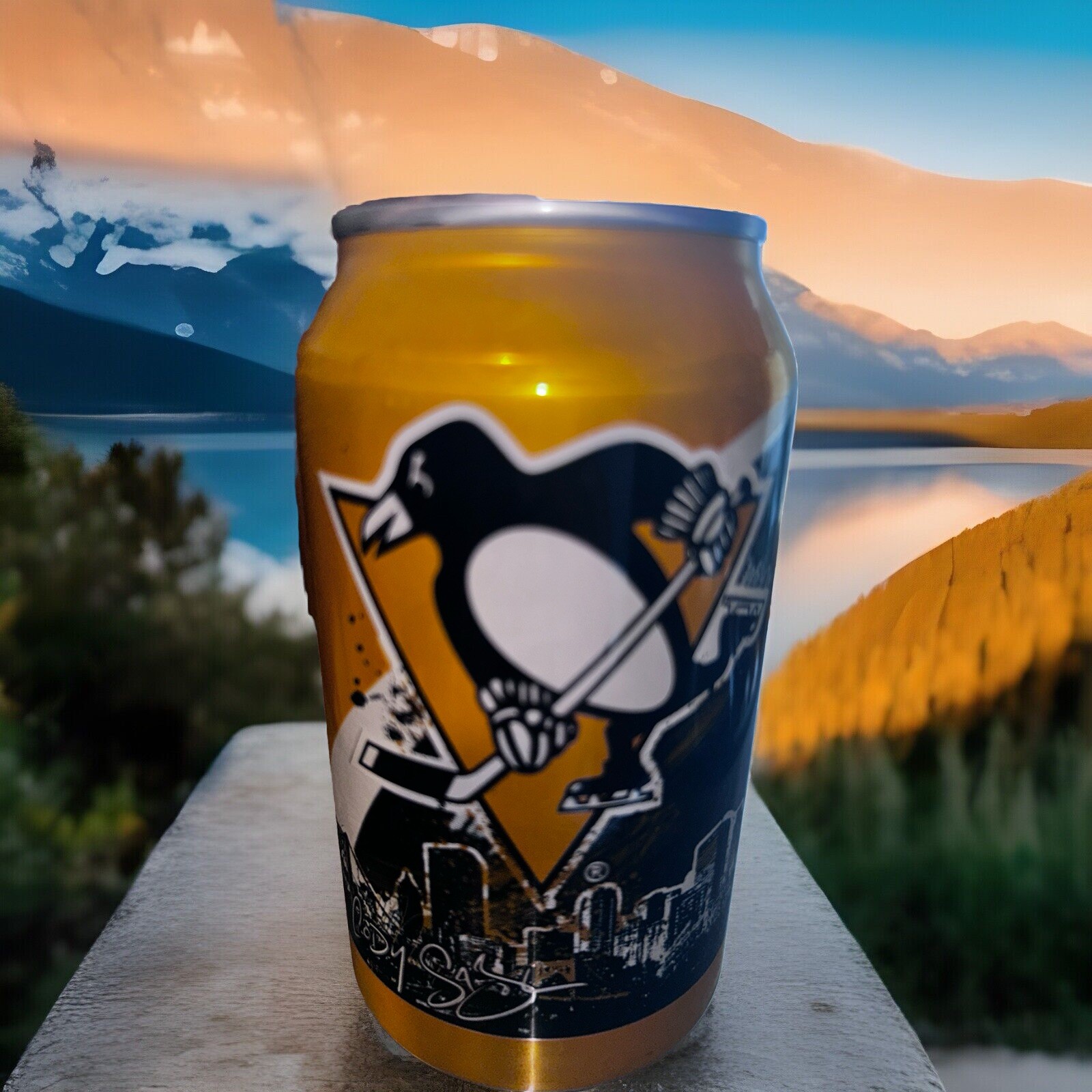 2024-2025 LaBATTS BLUE PITTSBURGH PENGUINS 12oz. beer can NHL / PGH PENGUINS