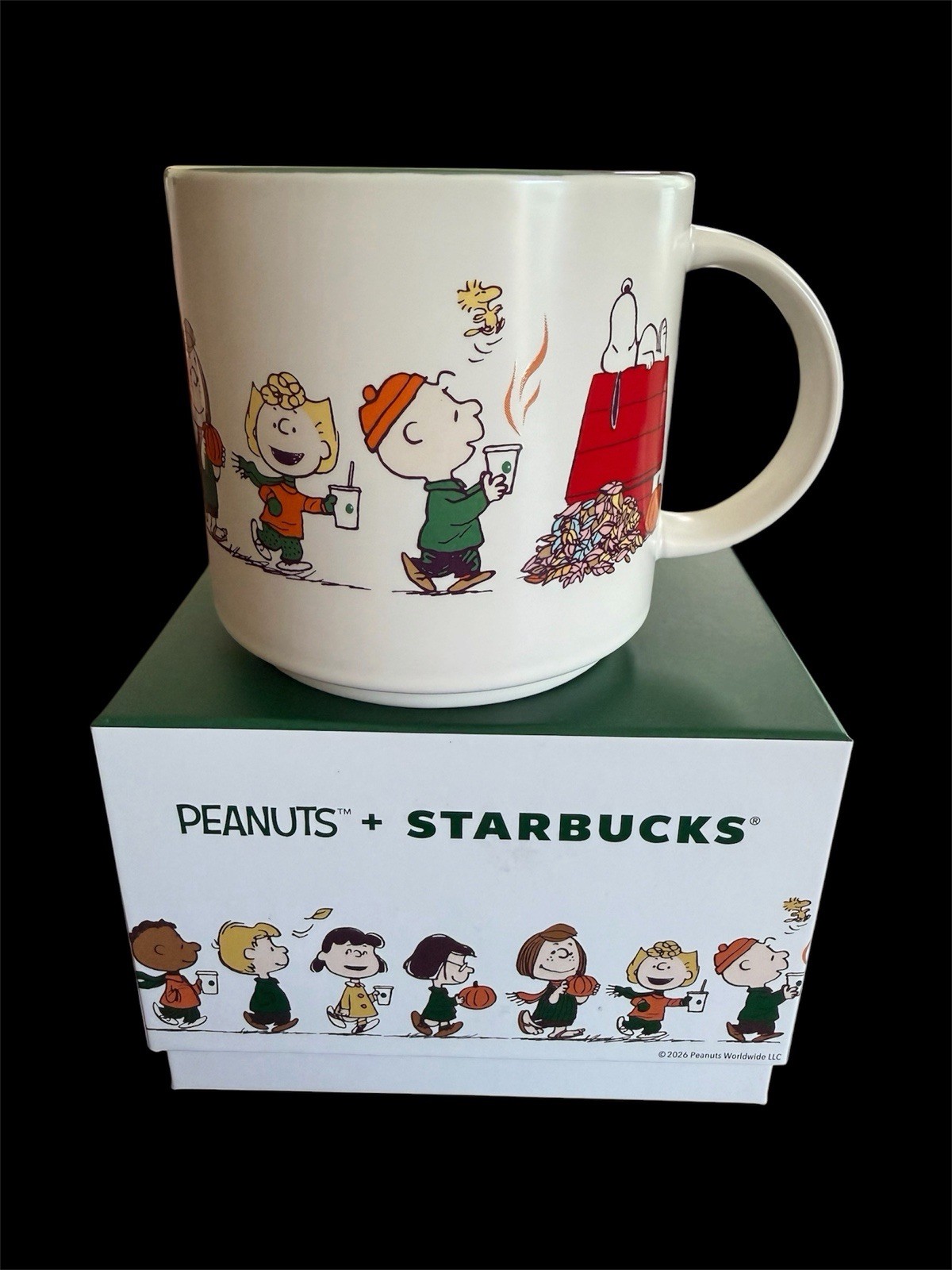 Starbucks x Peanuts Snoopy 14-ounce Ceramic Mug 2026 - Charlie Brown Fall