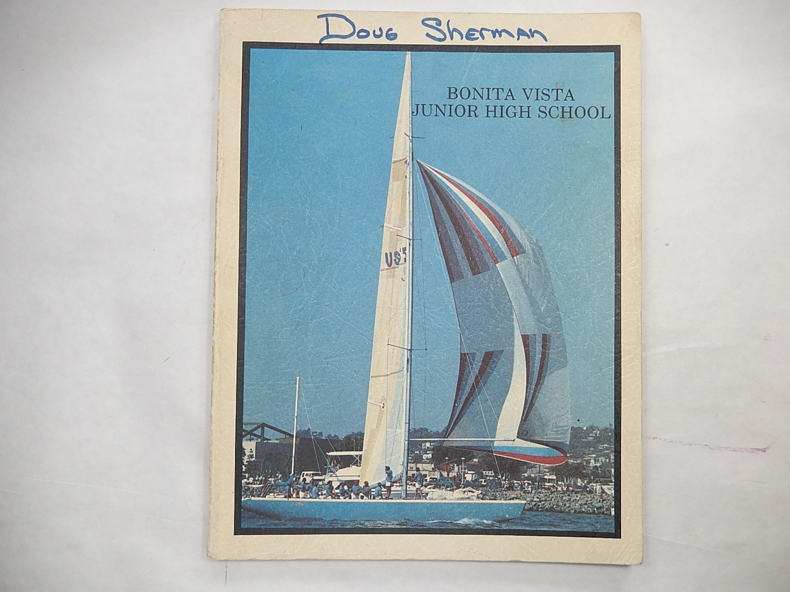 Yearbook, Bonita Vista Junior High School, Chula Vista California, 1986, Crest