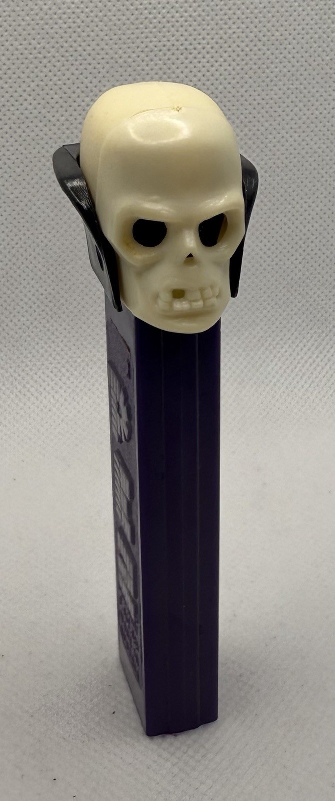 Vintage Dr. Skull Pez Dispenser Made In Austria No Feet Purple RARE