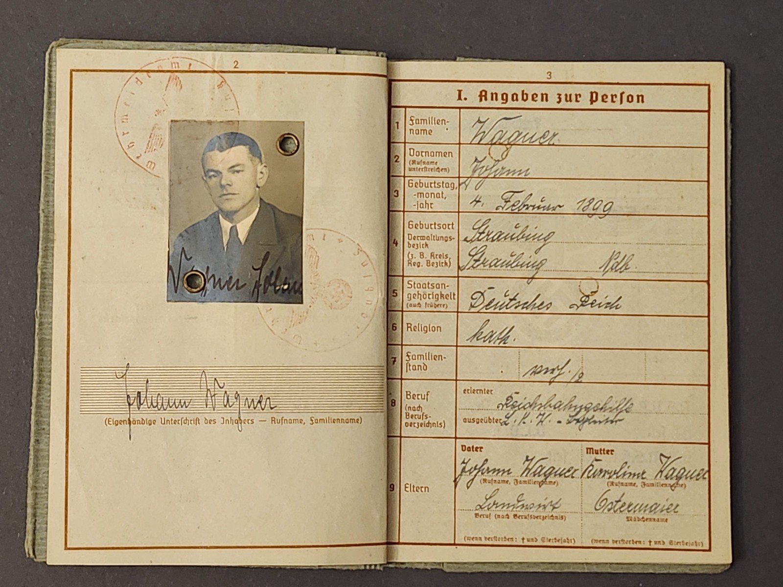 WW2 Germany.  Military ID,  1943