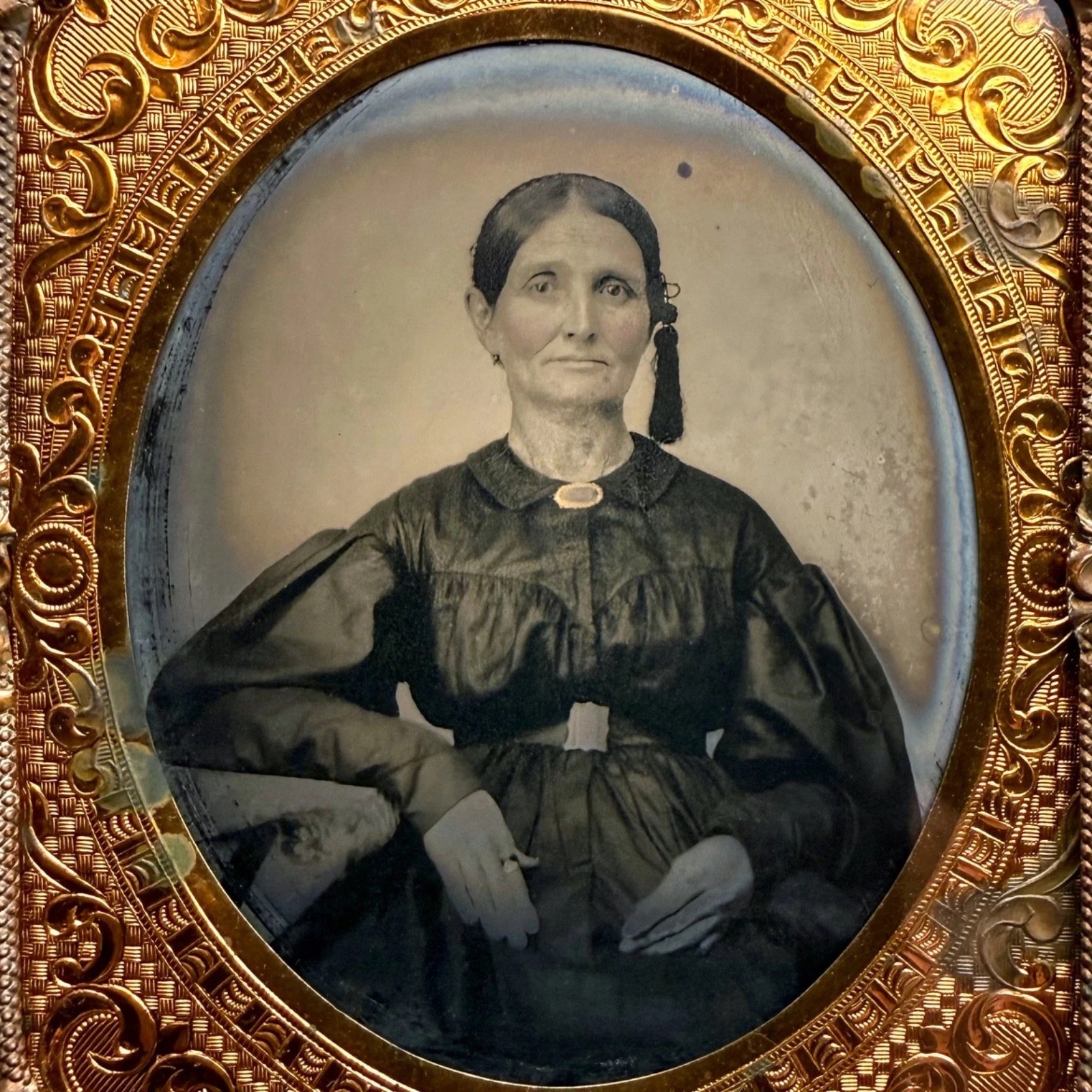 Rare 1860s Tintype 1/6 Plate Mourning Shaker Widow Identified Hand Tinted KY