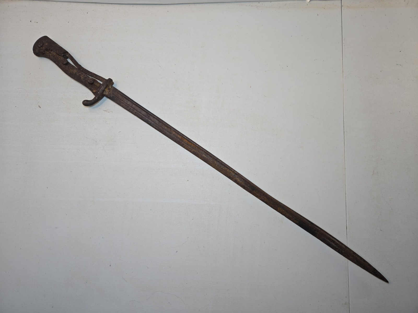 WWI German Prussian M1898 Quillback Bayonet - Relic