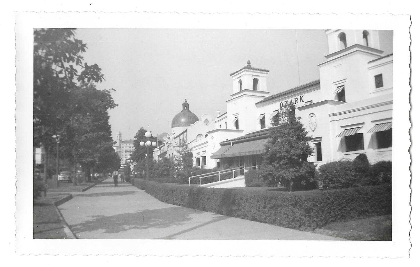 Vintage B&W Snapshot Photo Bath House Row, Ozark, Hot Springs, Arkansas 1952
