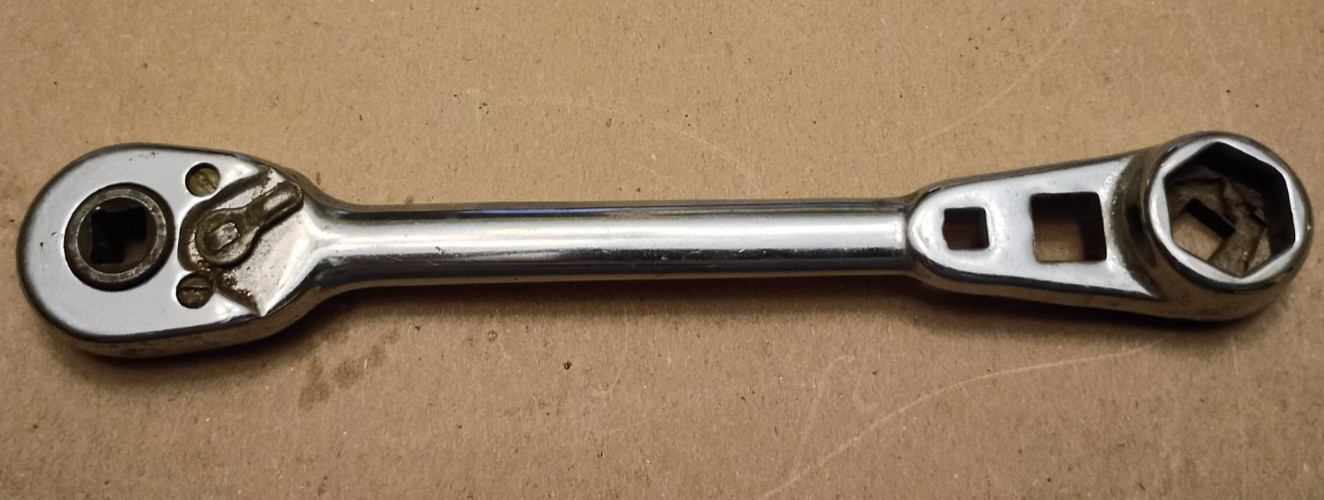 Vintage DURO-CHROME Ratcheting Refrigeration Wrench 4491. Made in USA.