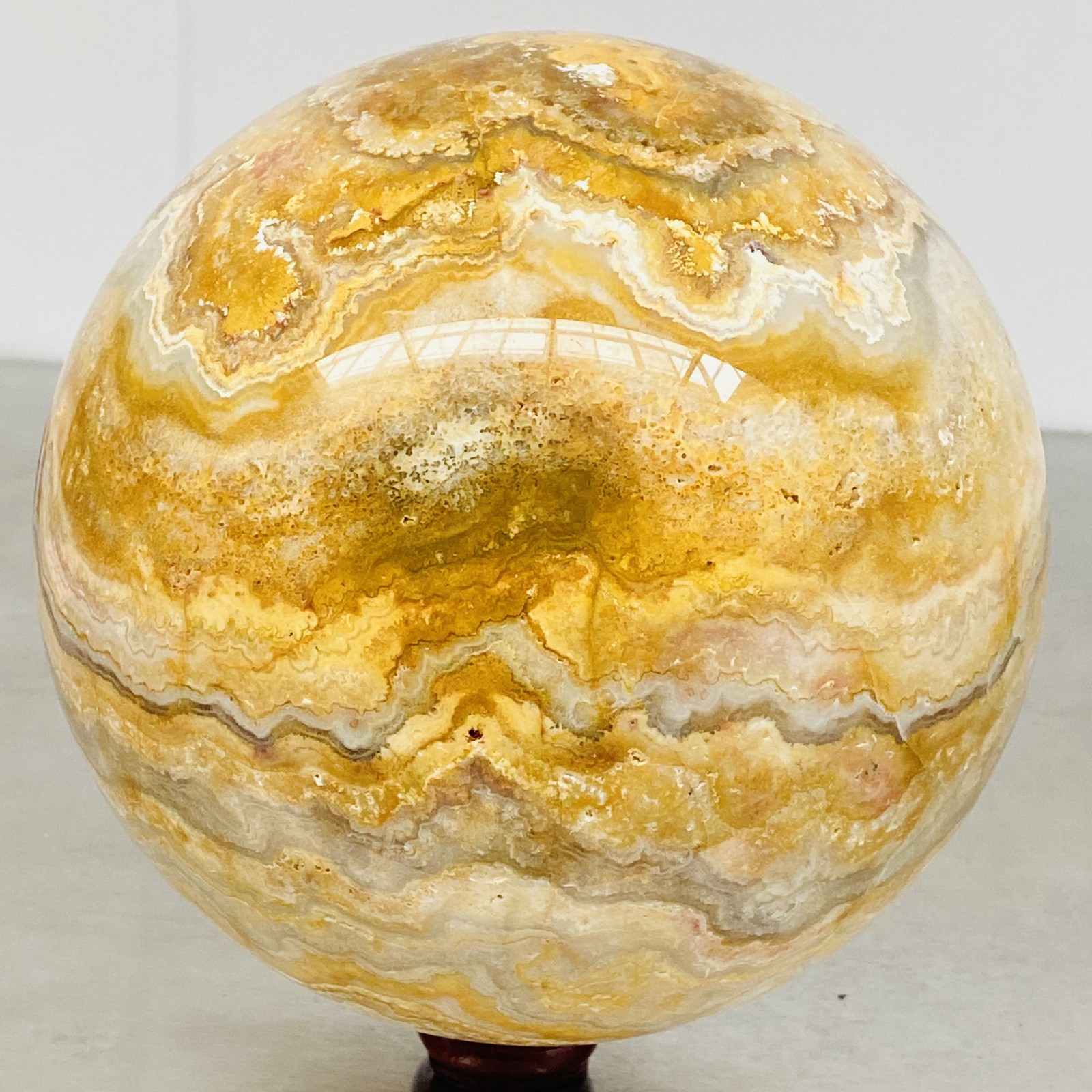 Natural thousand-layer agate crystal ball healing 7060G