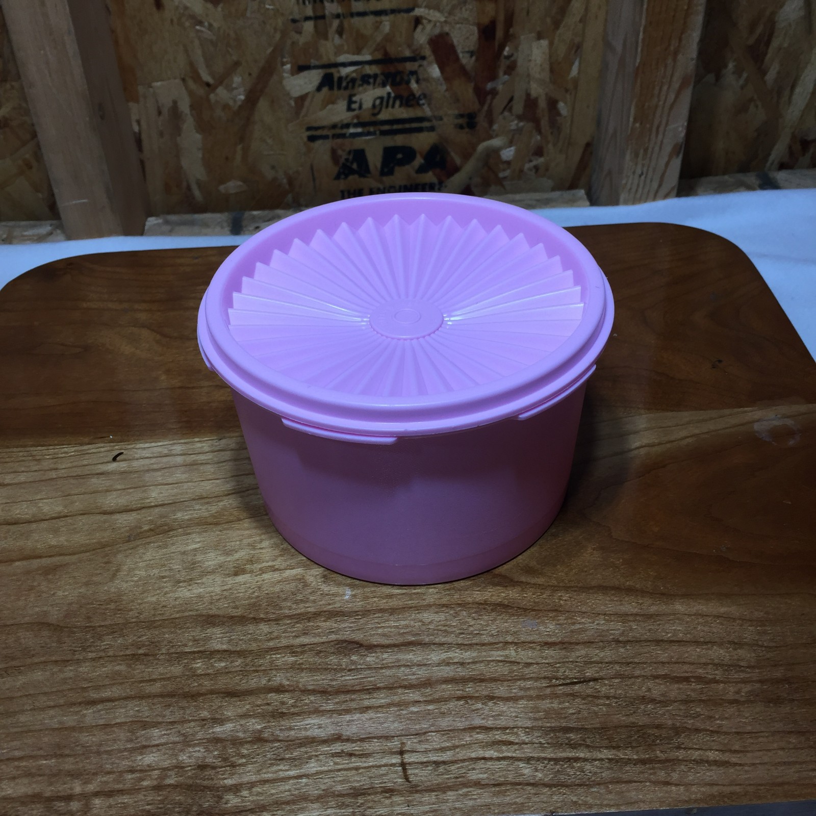 Tupperware  Servalier 298-3 810 Light Blue