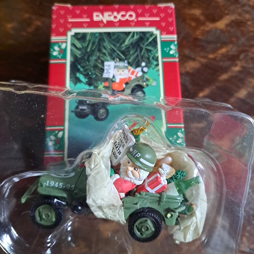 NEW VTG Enesco Christmas Ornament “Good Will Toward Men” Limited Santa In Jeep 